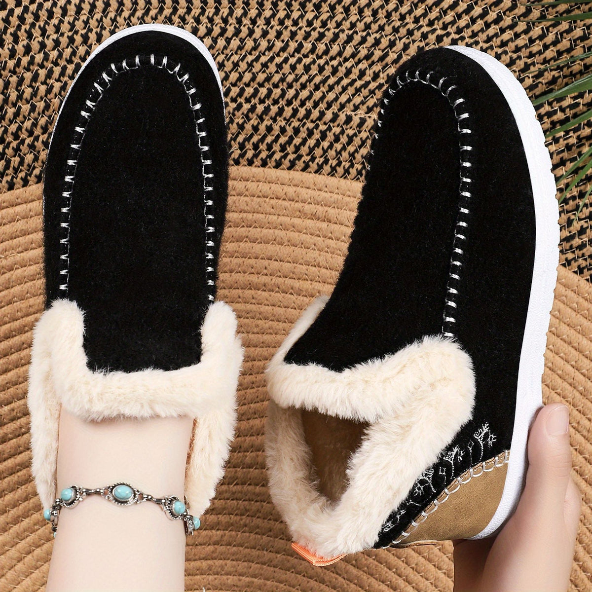 Winnie | Cozy Faux-Fur Lined Slip-On Boots