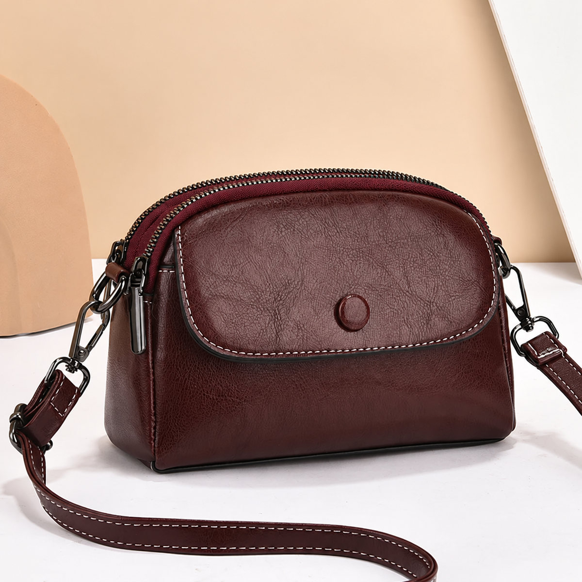 Poppy - Multi-Pocket Crossbody Bag