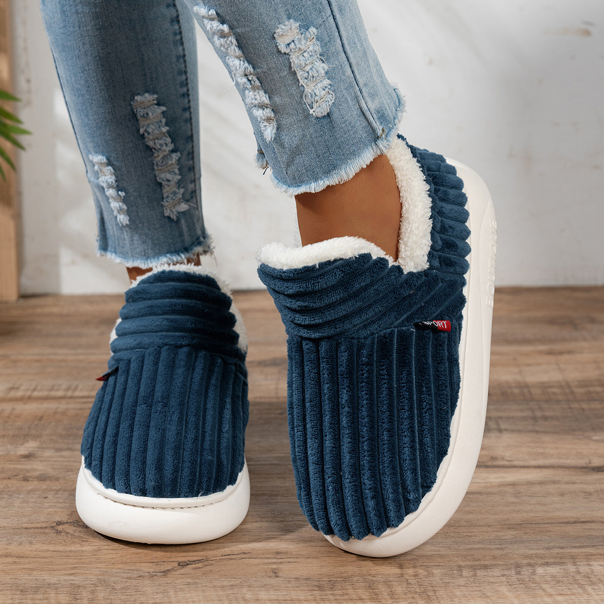 Maureen | Cozy Plush-Lined Corduroy Slippers