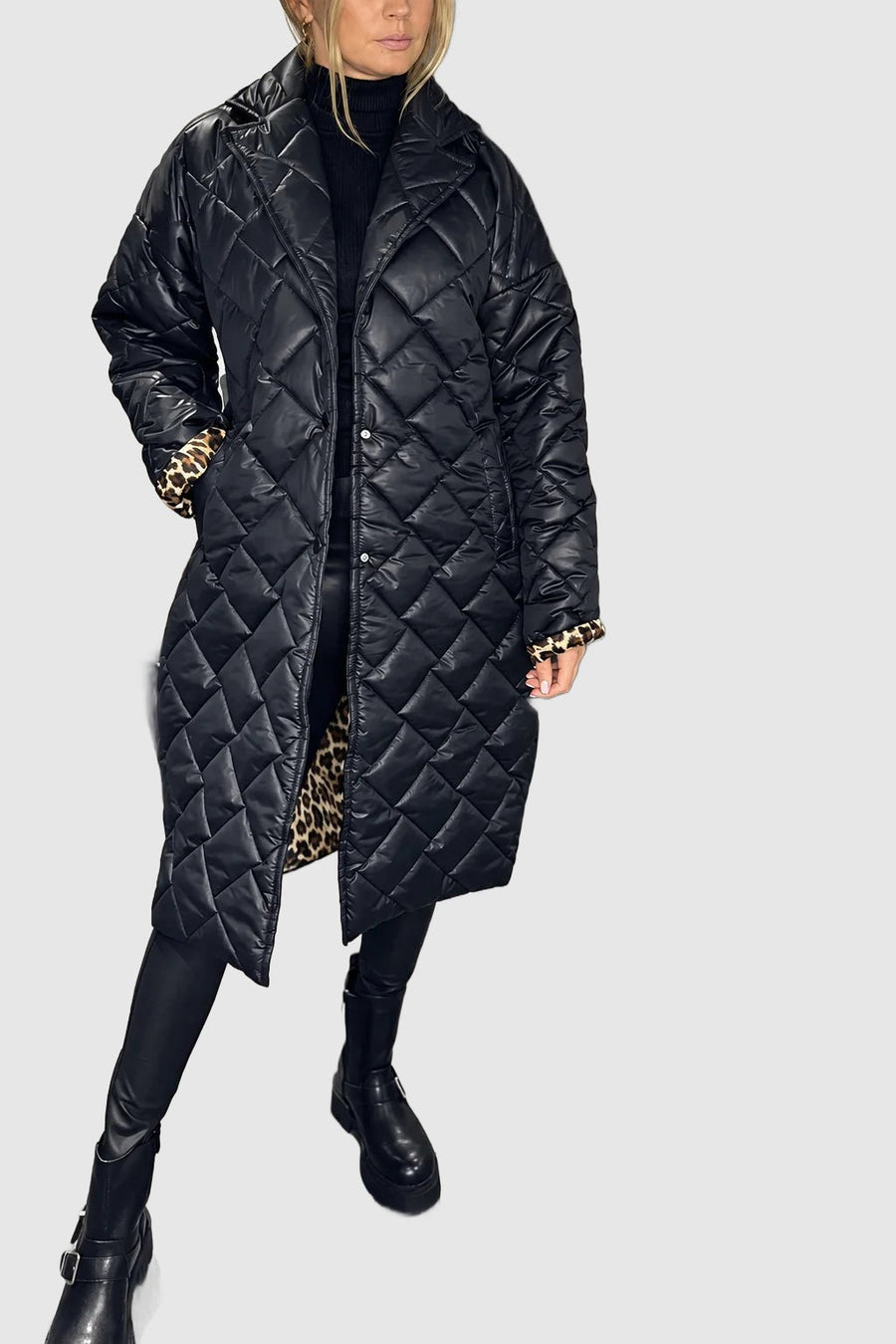 Andrée | Quilted Coat with Leopard Lining